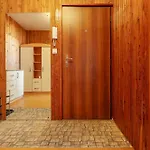Team Flat & Urban Family Comfort - Homebase With A Castle View * Bratislava