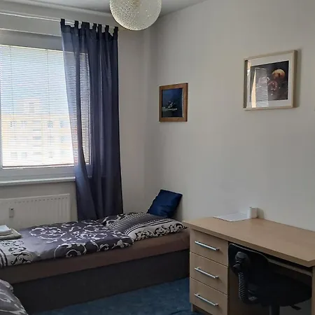 Apartment Team Flat & Urban Family Comfort - Homebase With A Castle View Bratislava
