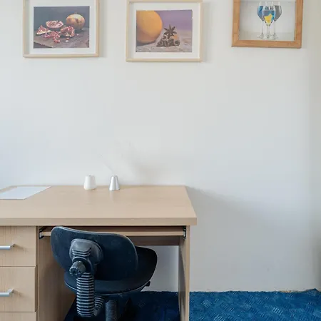 Team Flat & Urban Family Comfort - Homebase With A Castle View * ברטיסלאבה