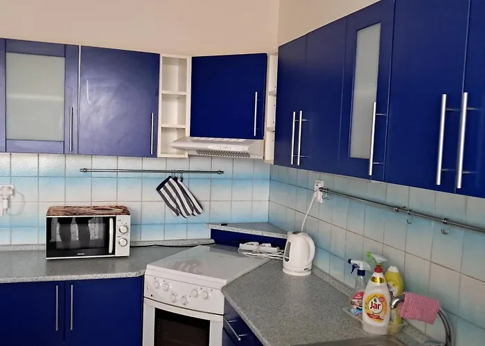 Team Flat & Urban Family Comfort - Homebase With A Castle View Appartement Bratislava