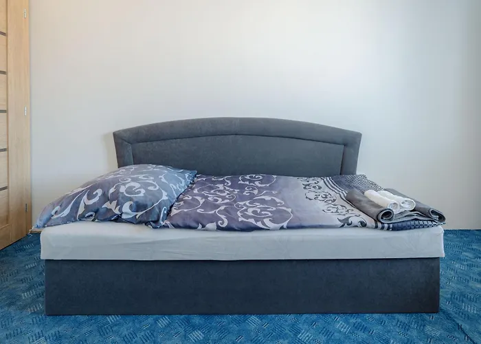 Apartmán Team Flat & Urban Family Comfort - Homebase With A Castle View *