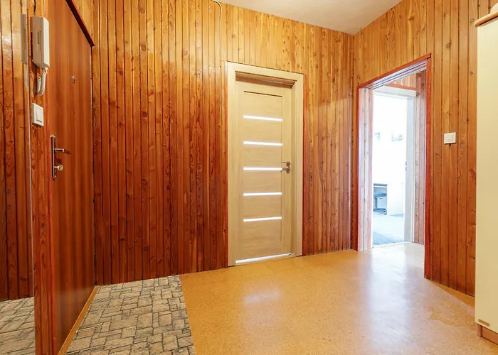 Team Flat & Urban Family Comfort - Homebase With A Castle View Bratislava