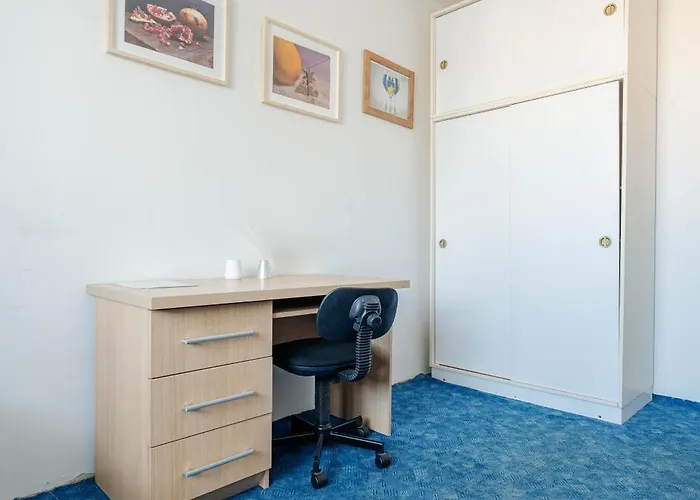 Appartement Team Flat & Urban Family Comfort - Homebase With A Castle View