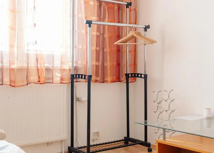 Team Flat & Urban Family Comfort - Homebase With A Castle View Bratislava