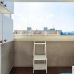 Team Flat & Urban Family Comfort - Homebase With A Castle View Apartment Bratislava