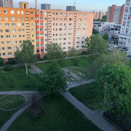 Apartment Team Flat & Urban Family Comfort - Homebase With A Castle View *