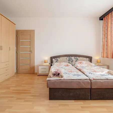 דירה Team Flat & Urban Family Comfort - Homebase With A Castle View
